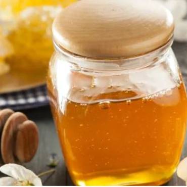 De ce fermentează uneori mierea?